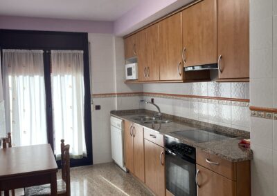 6PAX APARTAMENTOS VILLADEAINSA 00007 Apartamentos Villa de Ainsa